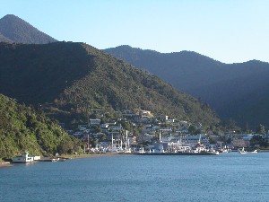 South Island is much more 
mountainous than North Island. Here is the ferry terminal in such a setting. How many ferry terminals can boast such spectacular scenery!